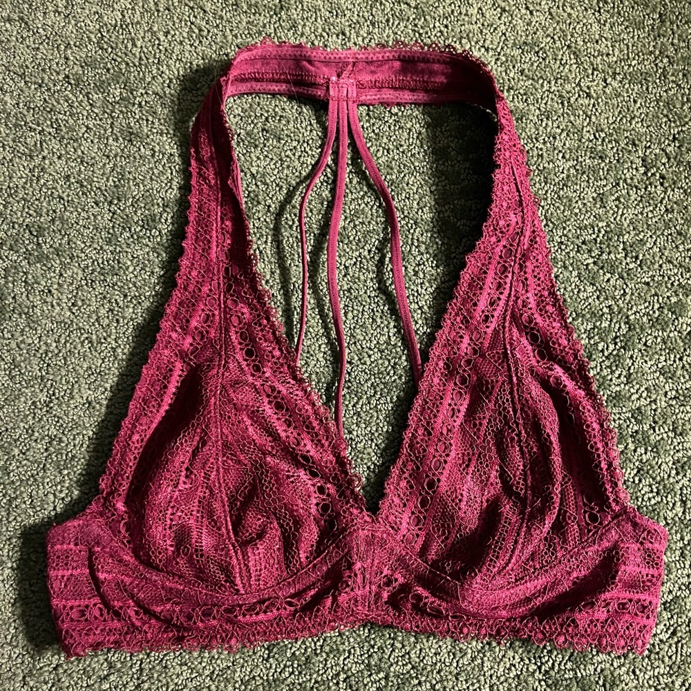 NWOT Maroon Lace Bralette sz S